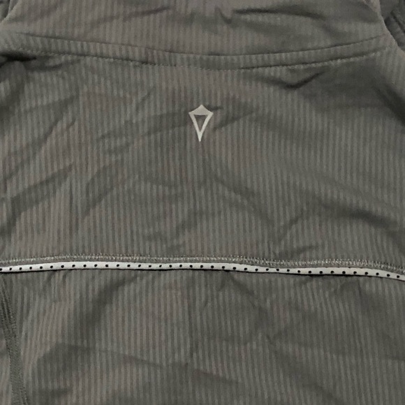 Gray and purple Iviiva thin wind breaker - Picture 5 of 5